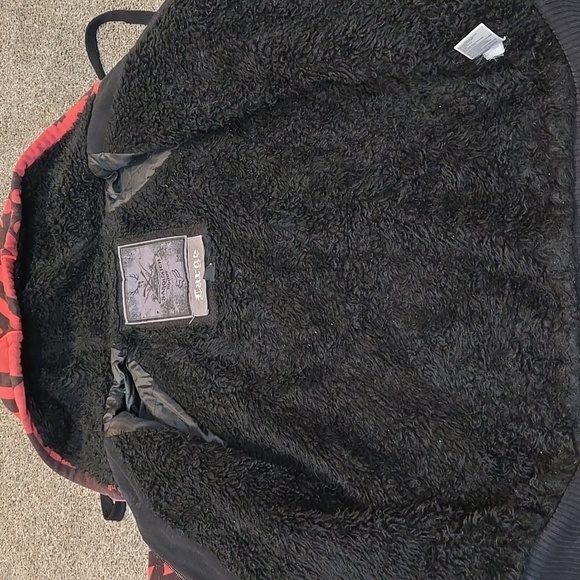 Sasquatch Vendida Mens Red& Black Graphic Hoodie Zip Full Sz Large - Picture 9 of 9